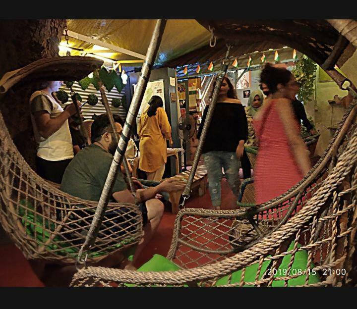 Hostel Namastey Mumbai Backpackers Exterior foto